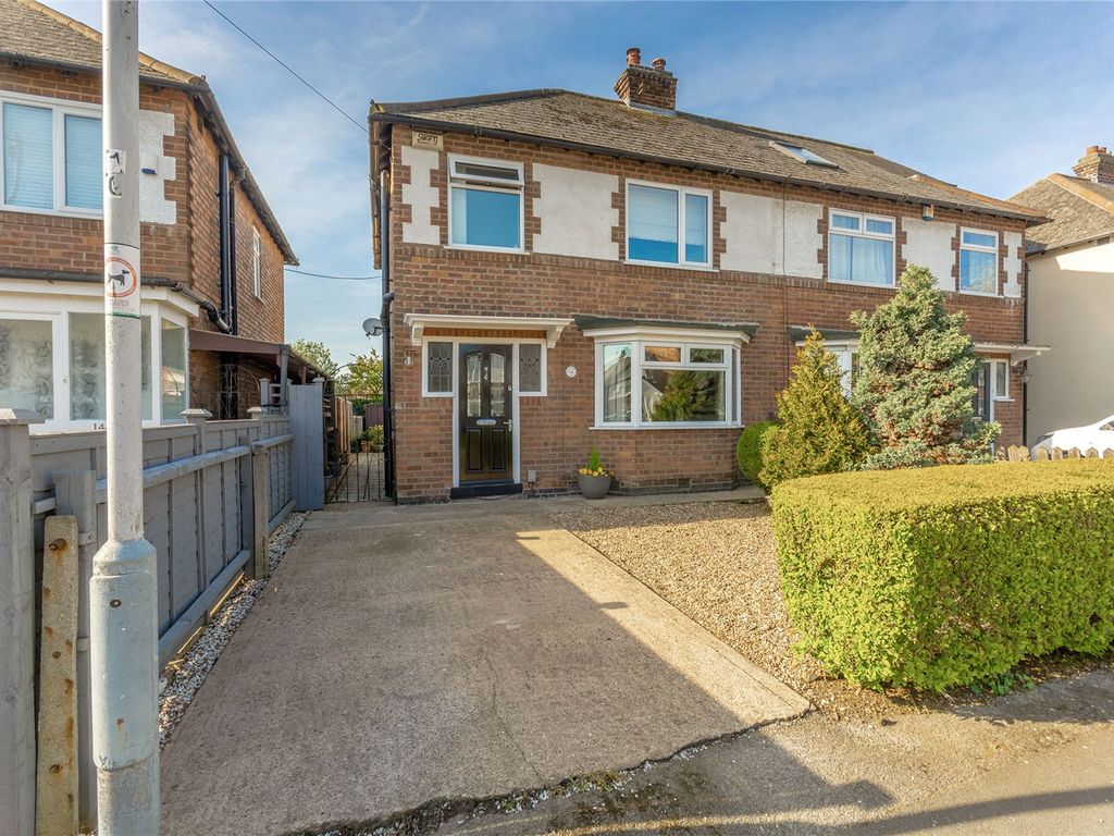 3 bed semidetached house for sale in Eltham Road, West Bridgford