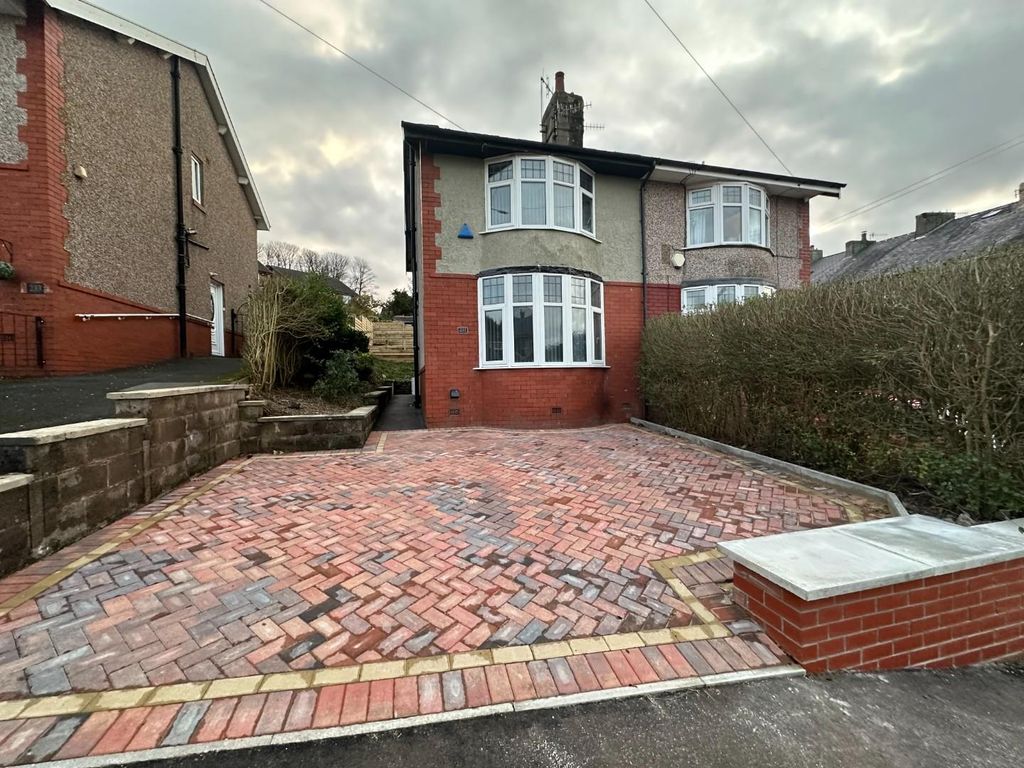 2 bed semidetached house for sale in Kings Causeway, Brierfield