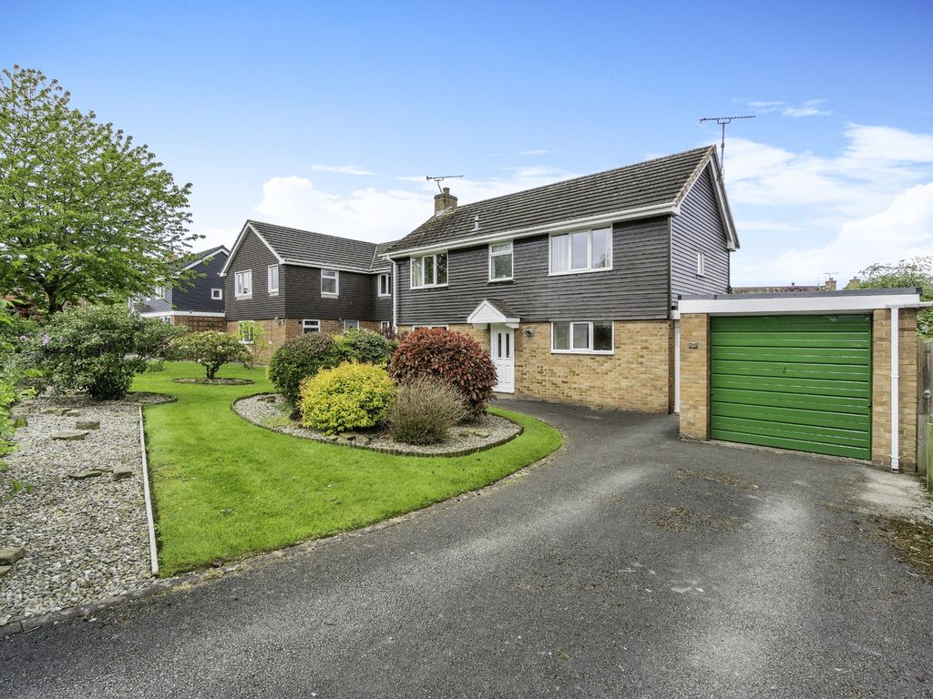 3 bed detached house for sale in St. Peters Way, Mickle Trafford, Chester CH2 Zoopla