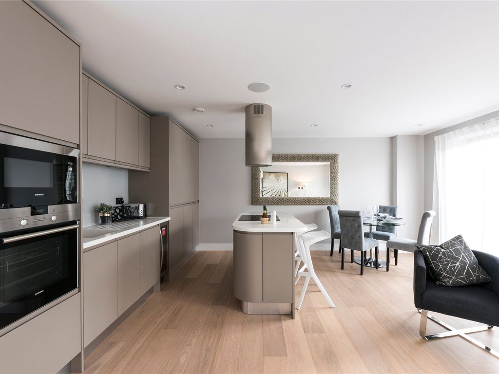 5 Madison Apartments, 17 Wyfold Road SW6