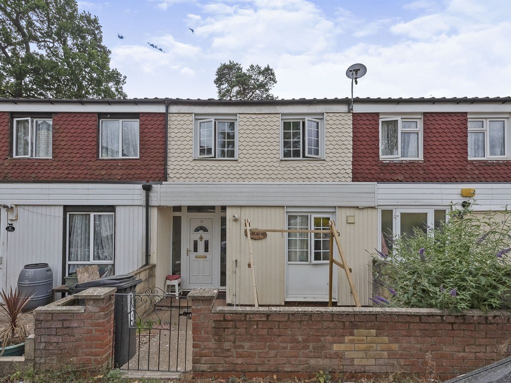 3 bed terraced house for sale in Elm Road, Thetford IP24 Zoopla