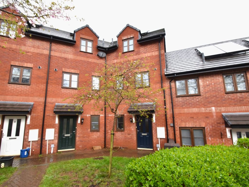 4 bed terraced house to rent in Padbrook Mews, Cullompton EX15, £1,200