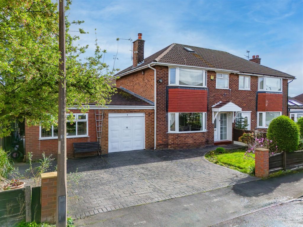 4 bed semidetached house for sale in East Downs Road, Cheadle Hulme