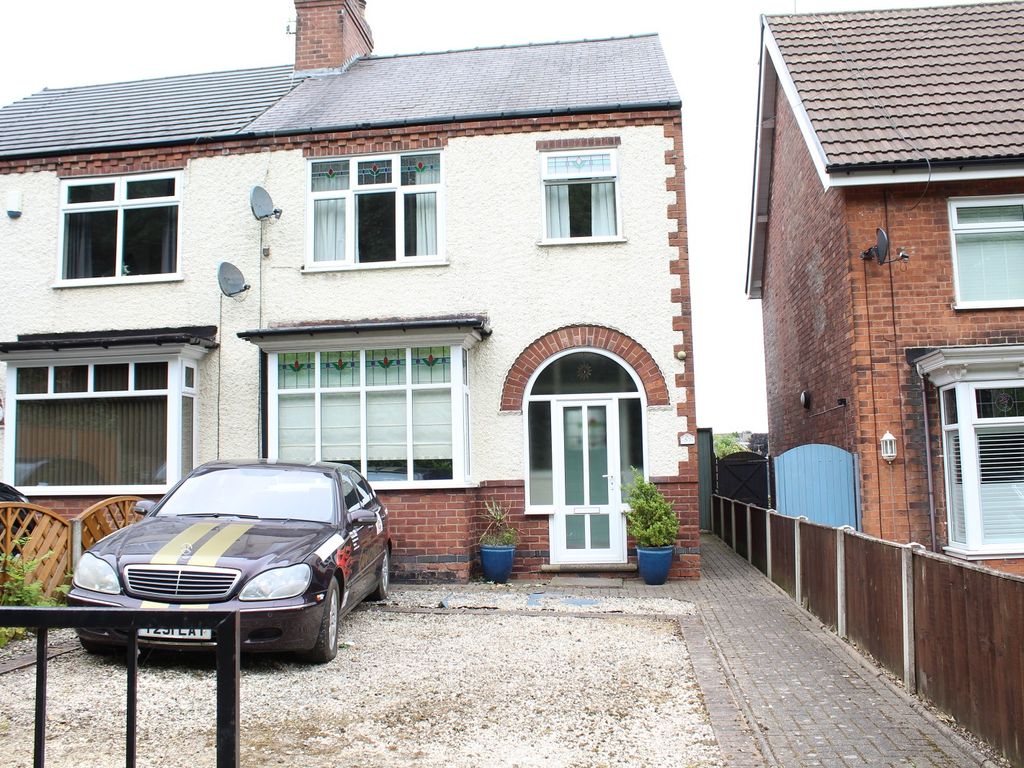 3 bed semidetached house for sale in The Green, Swanwick, Derbyshire