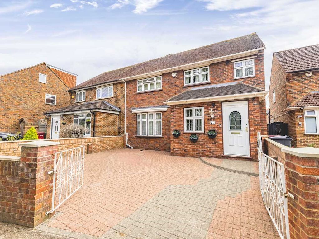 4 bed semidetached house for sale in Blandford Road South, Langley SL3
