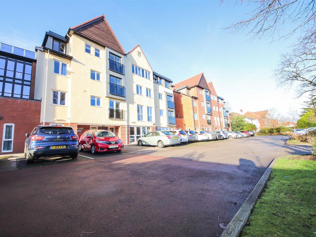 Cambridge Road, Churchtown, Southport PR9  