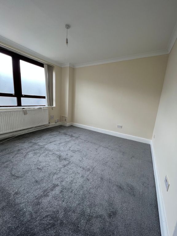 4 bed terraced house to rent in Castle Lane, Dagenham RM8 Zoopla