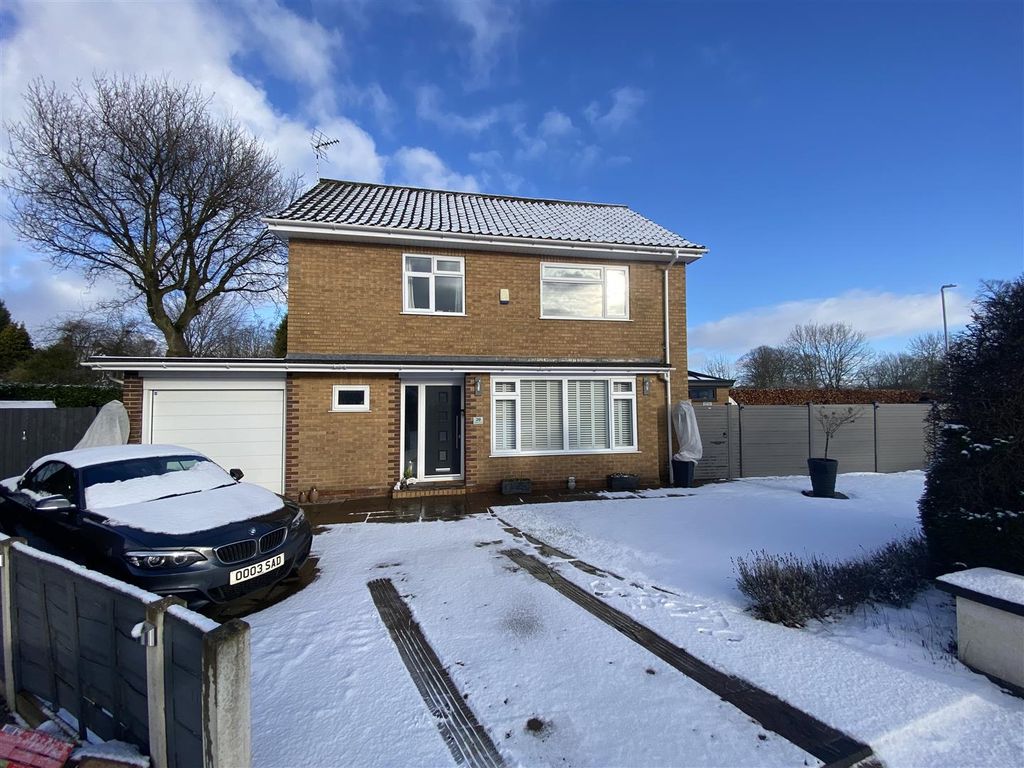 4 bed detached house for sale in Camborne Crescent, NewcastleUnder