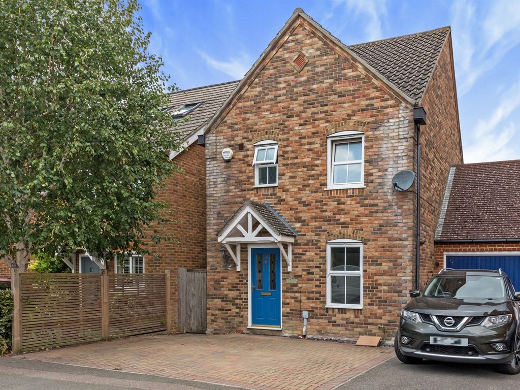 3 bed detached house for sale in Imperial Way, Singleton, Ashford TN23