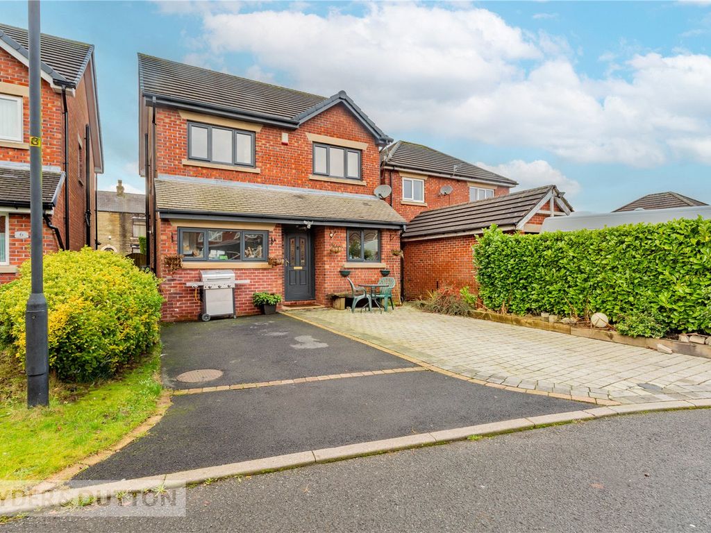 3 bed detached house for sale in St Josephs Close, Shaw, Oldham