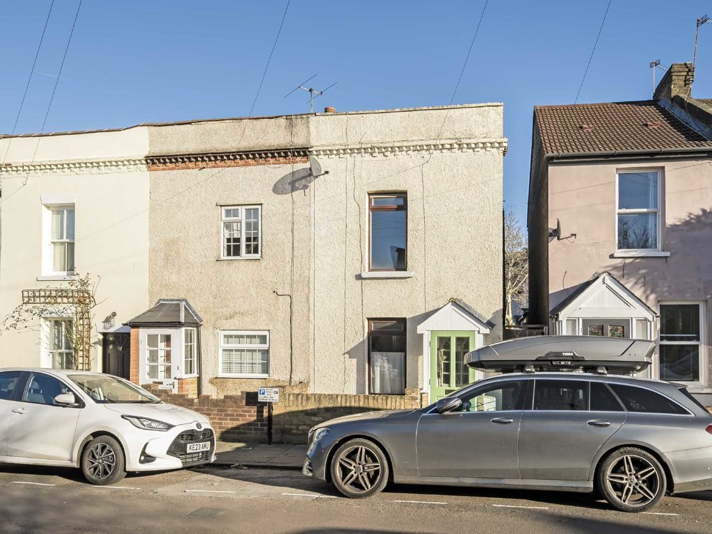 2 bed terraced house for sale in Mereway Road, Twickenham TW2, £725,000