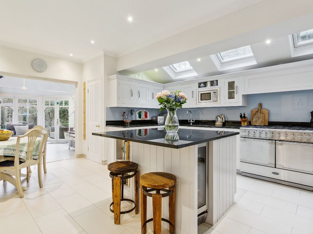 4 bed terraced house for sale in Grosvenor Avenue, London SW14, £