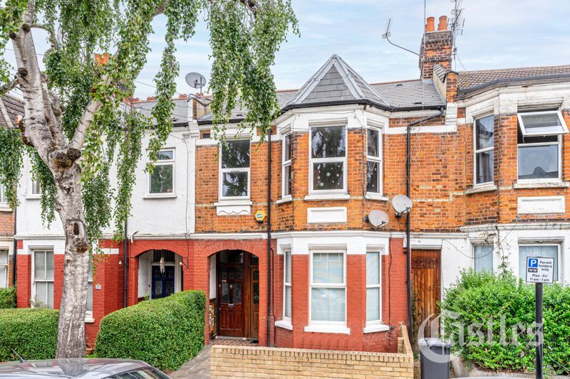 2 bed property for sale in Lyndhurst Road, London N22 Zoopla