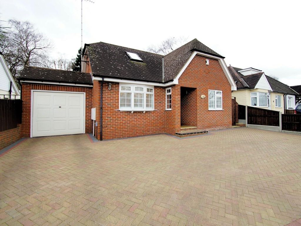 2 bed detached bungalow for sale in Joydens Wood Road, Joydens Wood