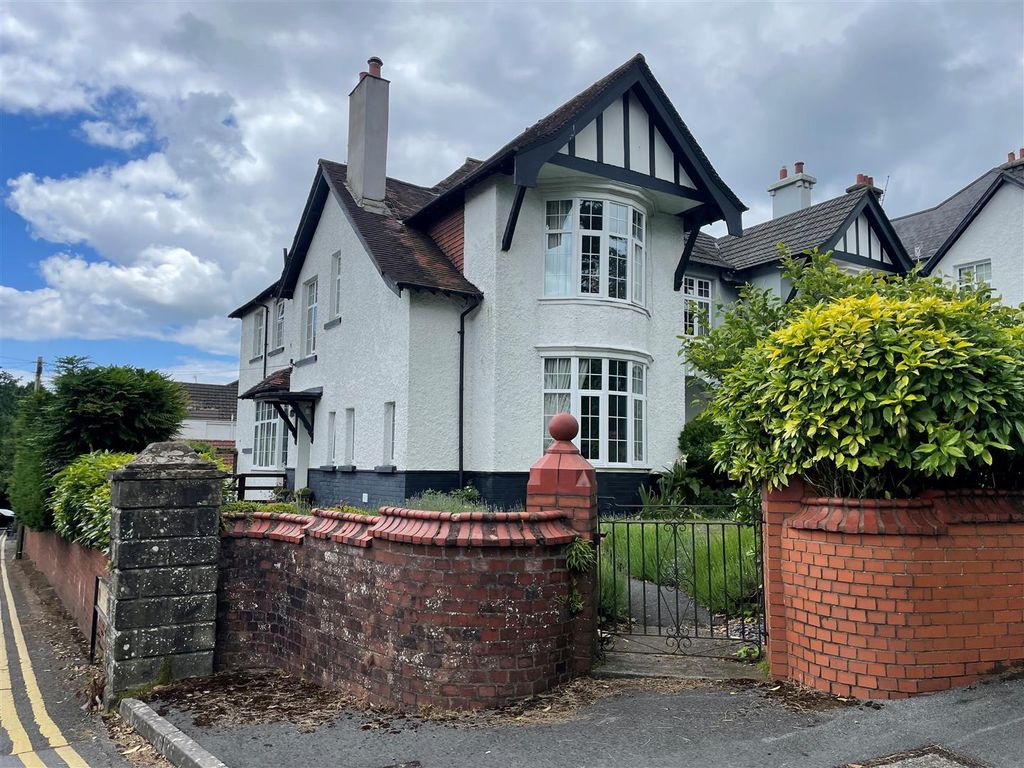 4 bed semidetached house for sale in Old Road, Llanelli SA15, £435,000