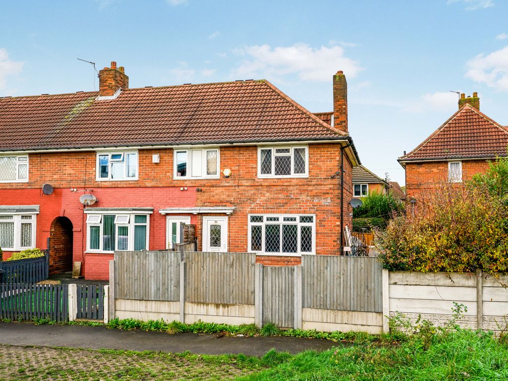 Skelwith Walk, Leeds LS14  