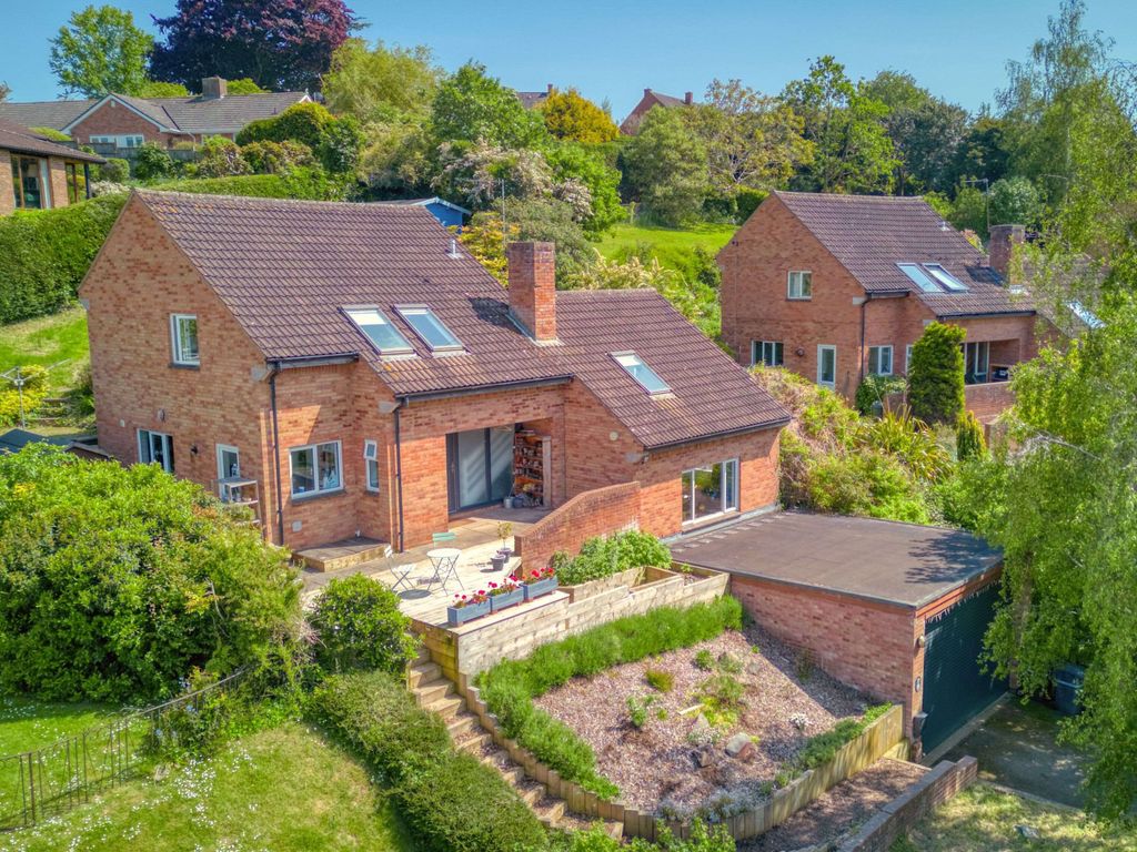 4 bed detached house for sale in Parkfield Crescent, Parkfield, Taunton TA1, £500,000 Zoopla