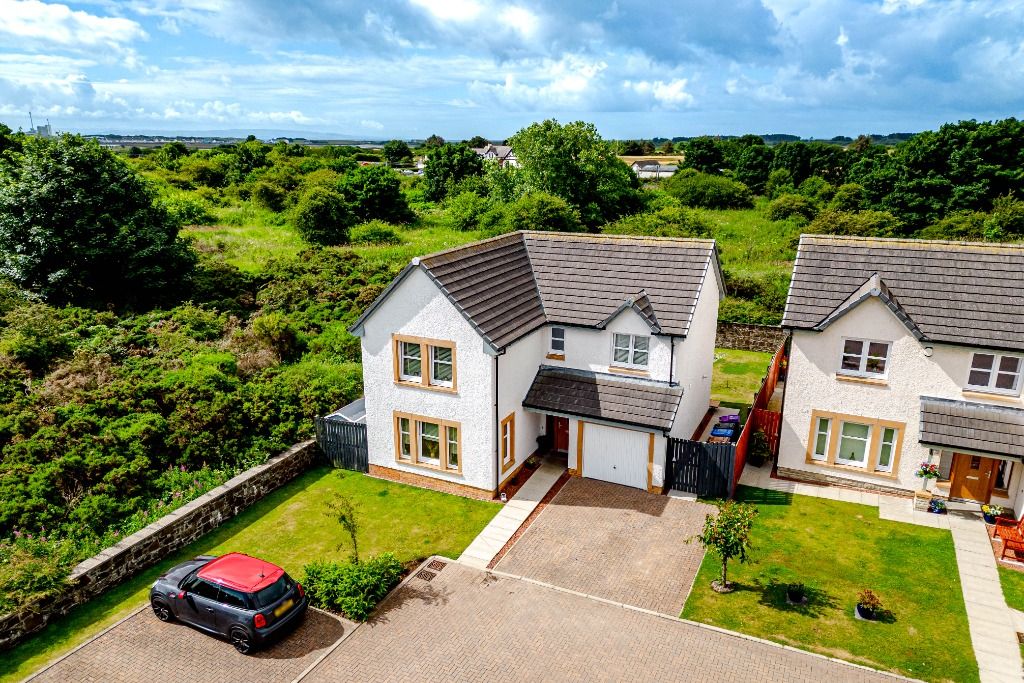 4 bed detached house for sale in Bartonholm Gardens, Irvine, North