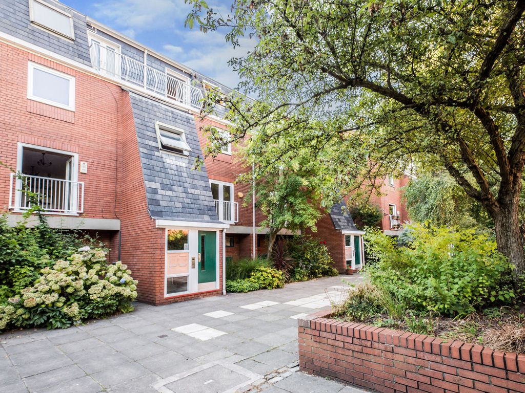 Rozel Square, Manchester M3  