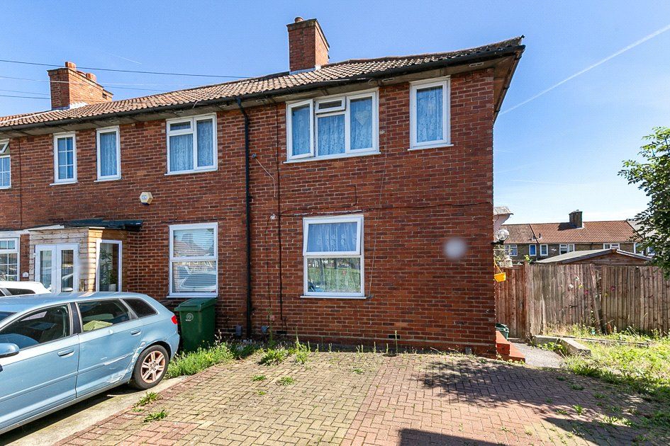 3 bed end terrace house for sale in Selby Road, Carshalton, Surrey SM5