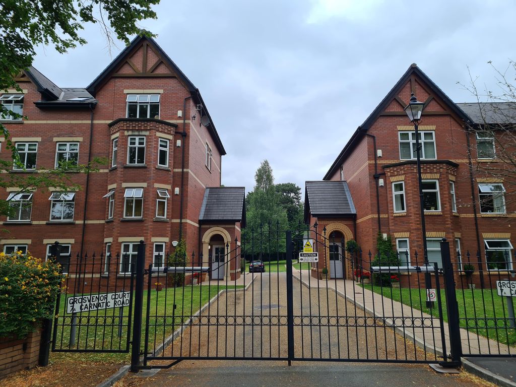 3 bed flat to rent in Carnatic Road, Mossley Hill, Liverpool L18 Zoopla