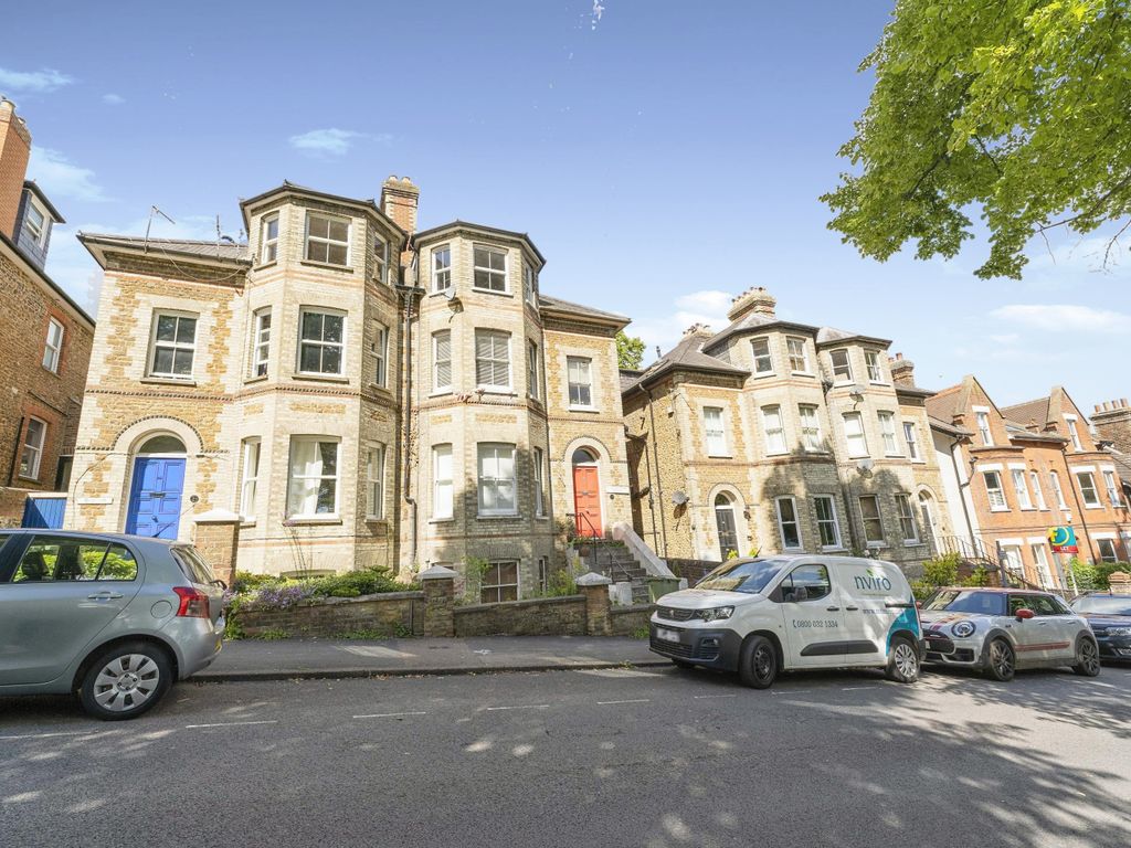 22 Jenner Road, Guildford GU1  