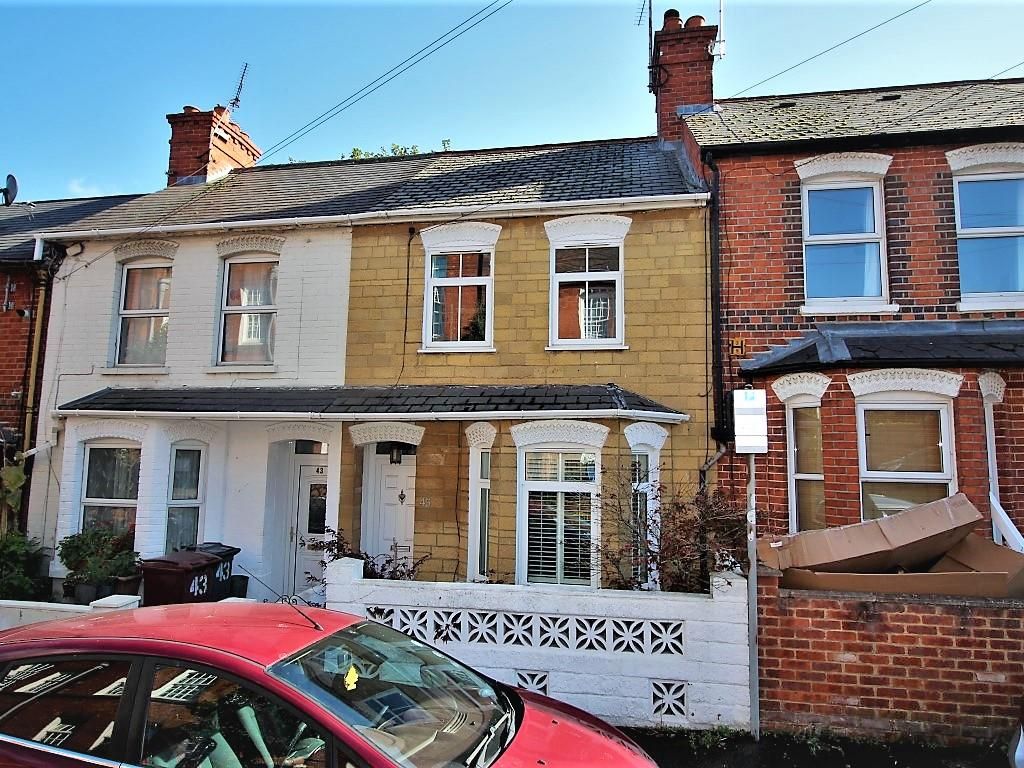3 bed terraced house for sale in Wilson Road, Reading RG30 Zoopla