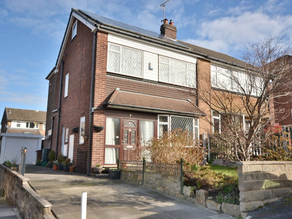 3 bed semidetached house for sale in Woodhill Gardens, Cookridge