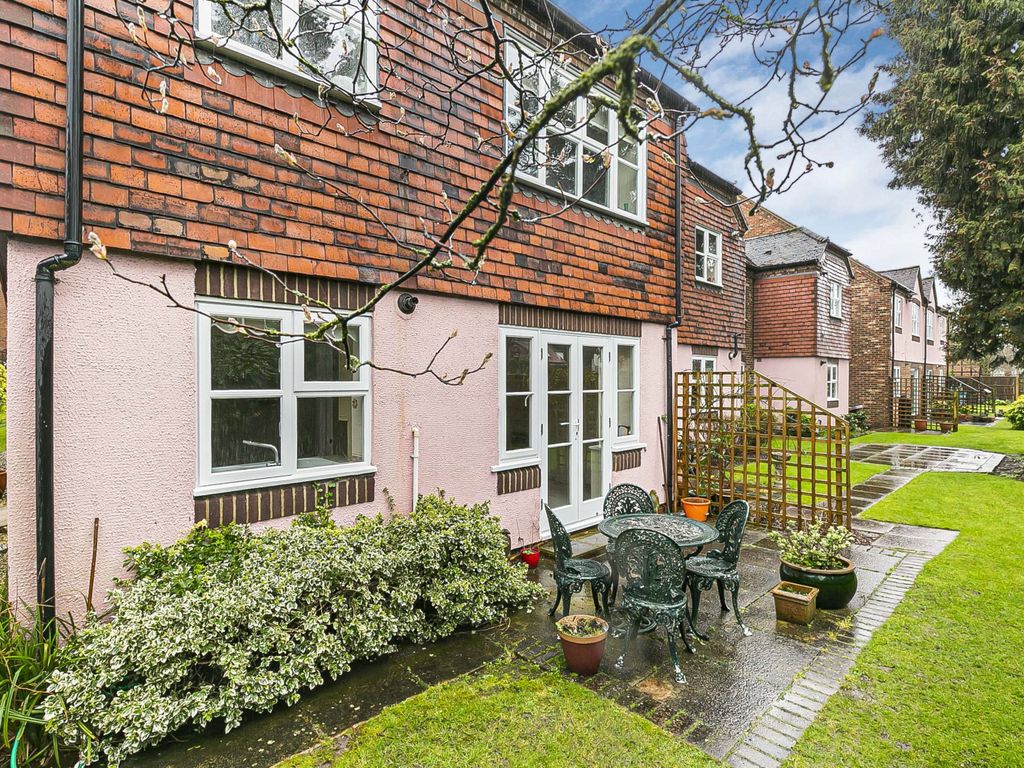 Property for sale in Sun Lane, Harpenden AL5, £410,000 Zoopla