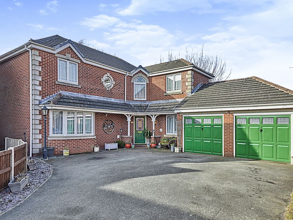 4 bed detached house for sale in Harebell Close, Woodville, Swadlincote