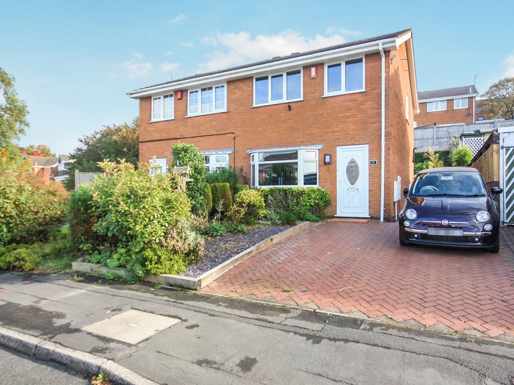 3 bed semidetached house for sale in Selbourne Drive, Packmoor, Stoke