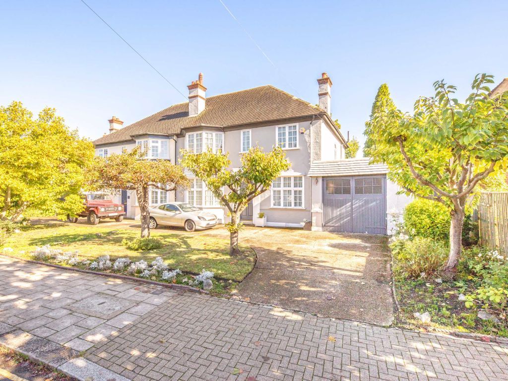 Abbotswood Road, London SW16  