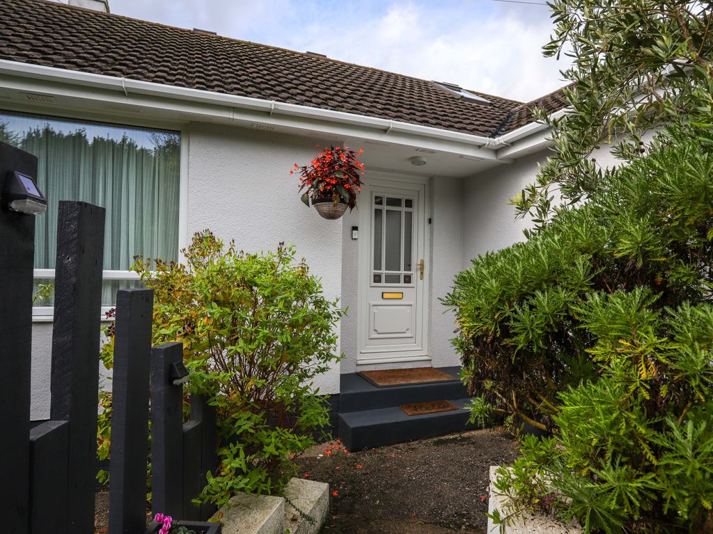 3 bed detached bungalow for sale in Ashleigh Park, Teignmouth TQ14, £