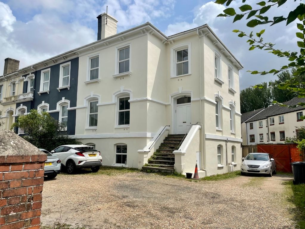 1 bed flat to rent in Victoria Road, Barnstaple EX32 Zoopla