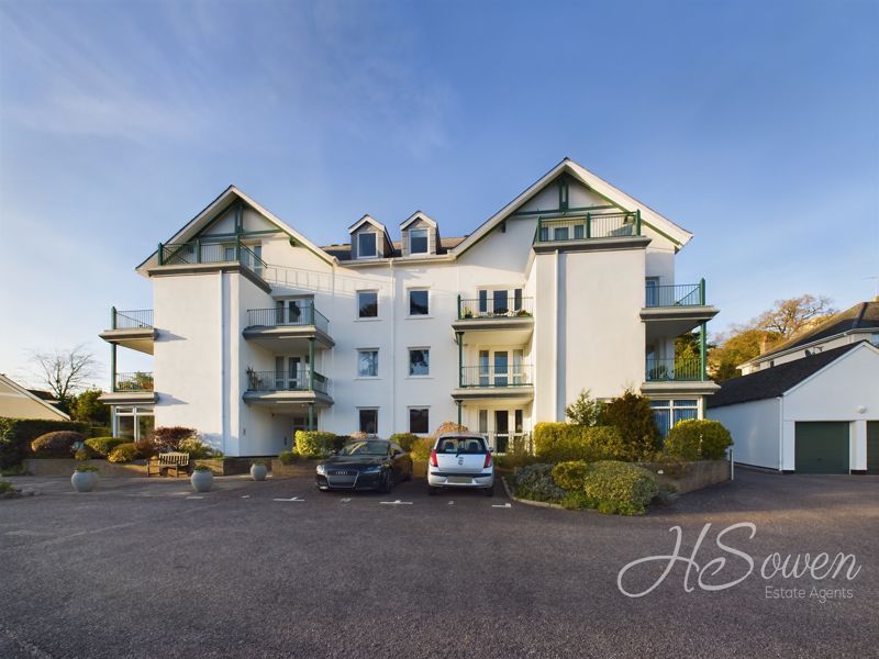 2 bed flat for sale in Old Torwood Road, Torquay TQ1, £170,000 Zoopla