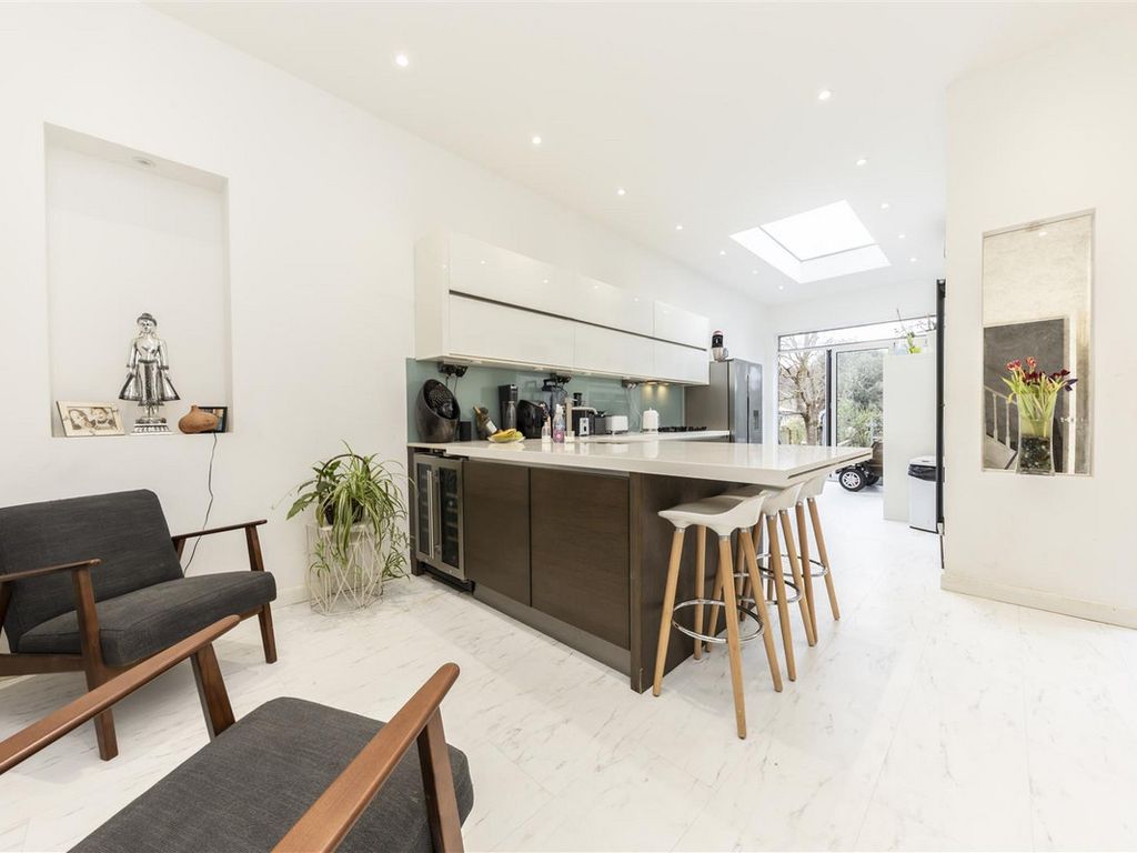 7 bed town house for sale in Grange Park, London W5, £1,900,000 Zoopla