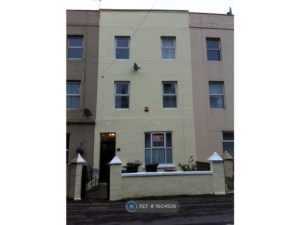 8 bed terraced house to rent in Arthur Street, Gloucester GL1 Zoopla