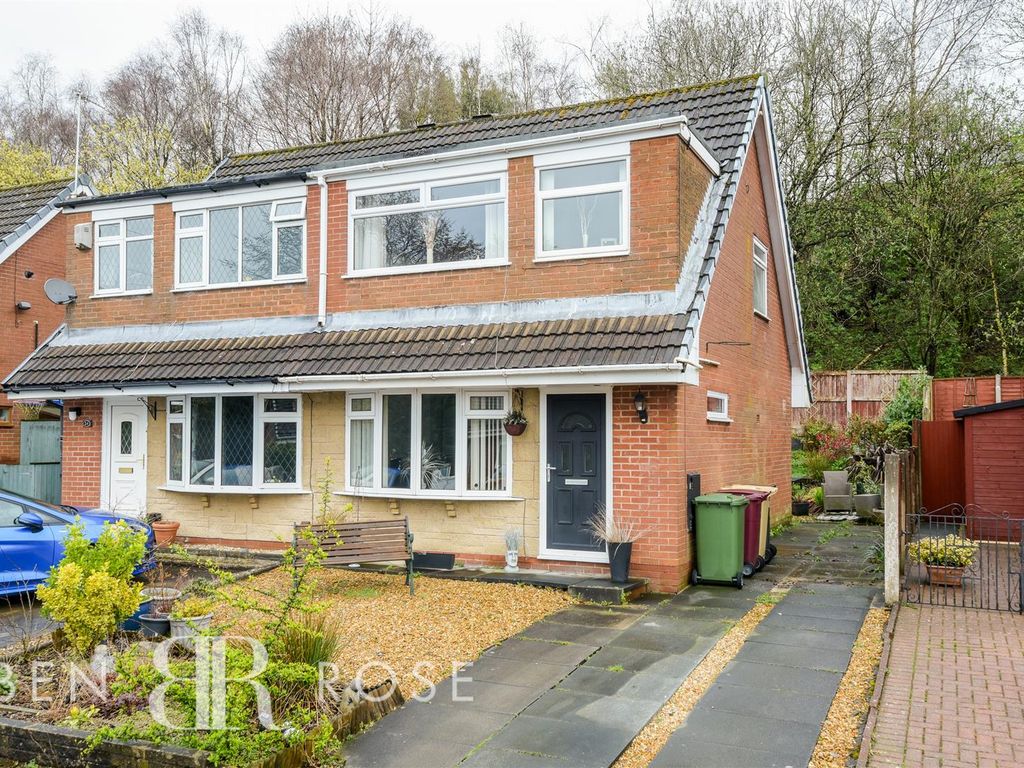 3 bed semidetached house for sale in Mendip Close, Horwich, Bolton BL6