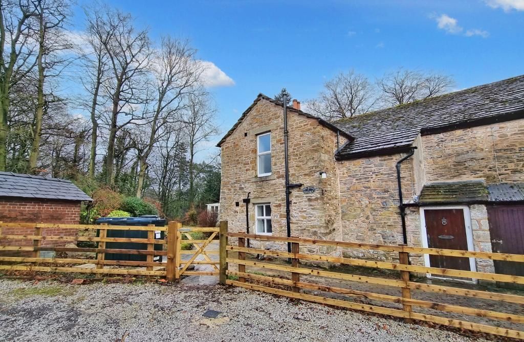 2 bed cottage to rent in Worston Road, Pendleton BB7, £925 pcm Zoopla