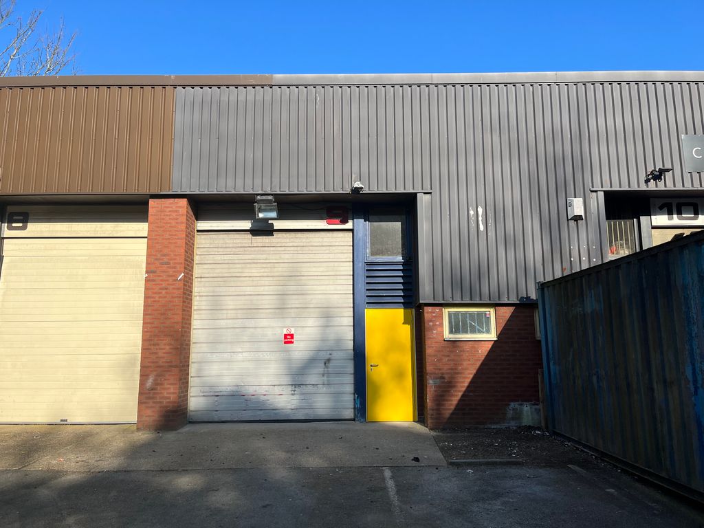 Industrial to let in Unit 9 Britannia Industrial Estate, Dashwood