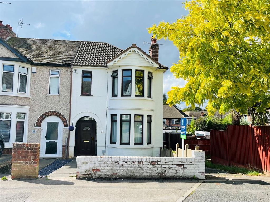 3 bed end terrace house for sale in Chelveston Road, Coundon, Coventry