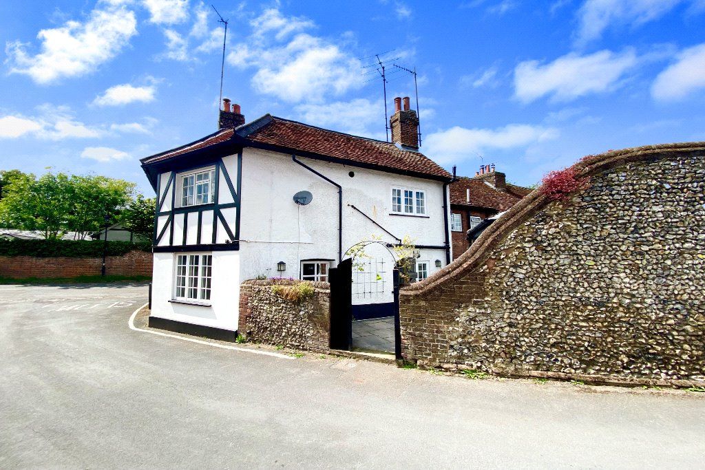 2 bed end terrace house for sale in Piccotts End Lane, Hemel Hempstead