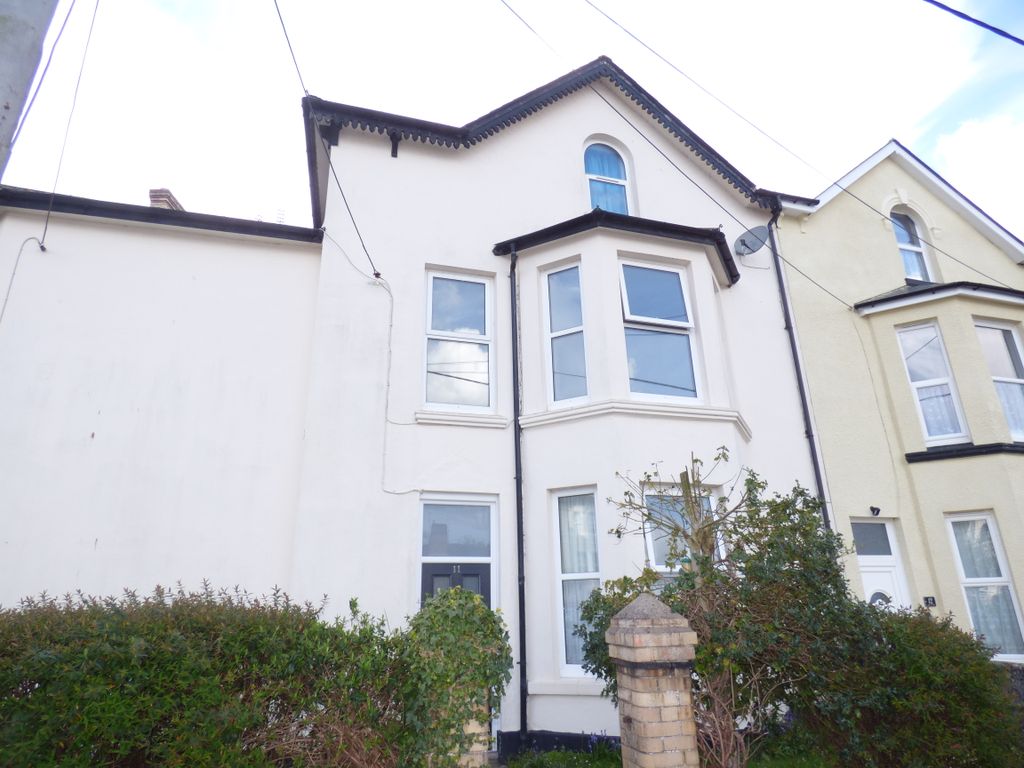 1 bed flat to rent in Barton Crescent, Dawlish EX7 Zoopla