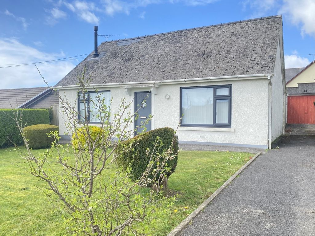 2 bed bungalow for sale in Greenacres, Pentlepoir, Saundersfoot