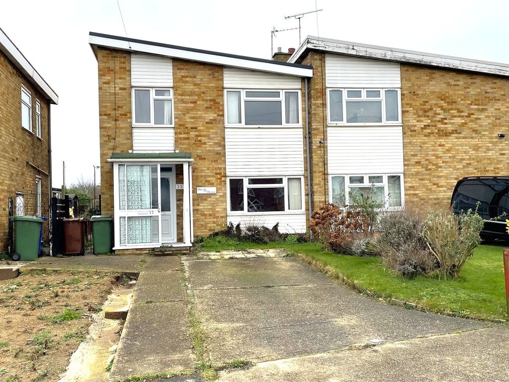 3 bed semidetached house for sale in Hardie Road, StanfordLeHope