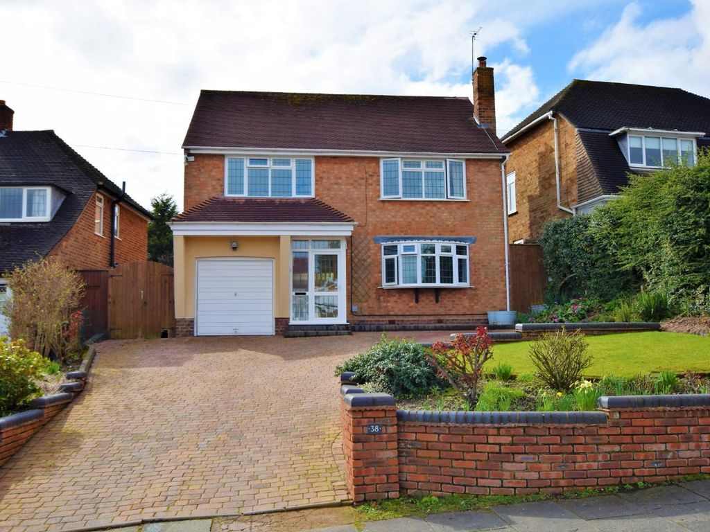 4 bed detached house for sale in Wylde Green Road, Sutton Coldfield B72