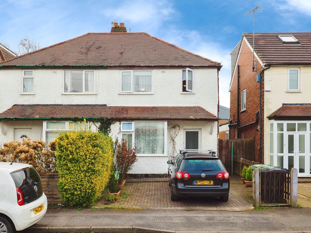 3 bed semidetached house for sale in Salisbury Street, Beeston