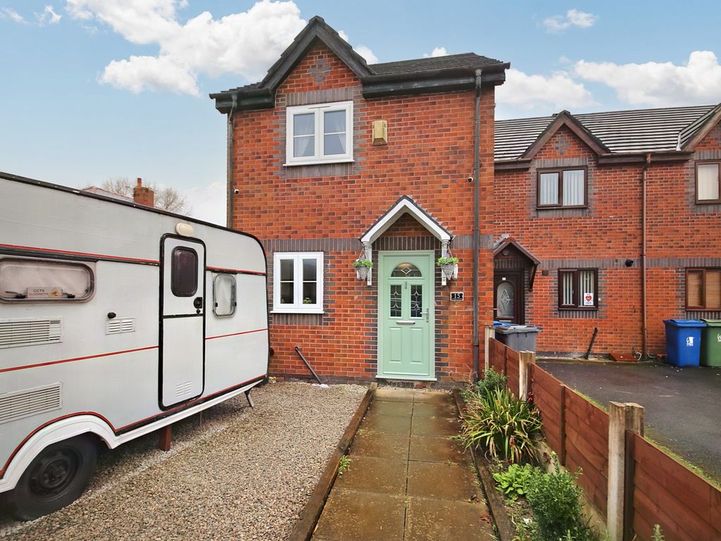 2 bed end terrace house for sale in Finlay Court, Wigan WN5, £140,000