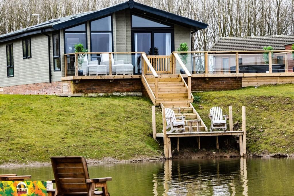 3 bed lodge for sale in Main Road, Routh Beverley, East Riding HU17, £