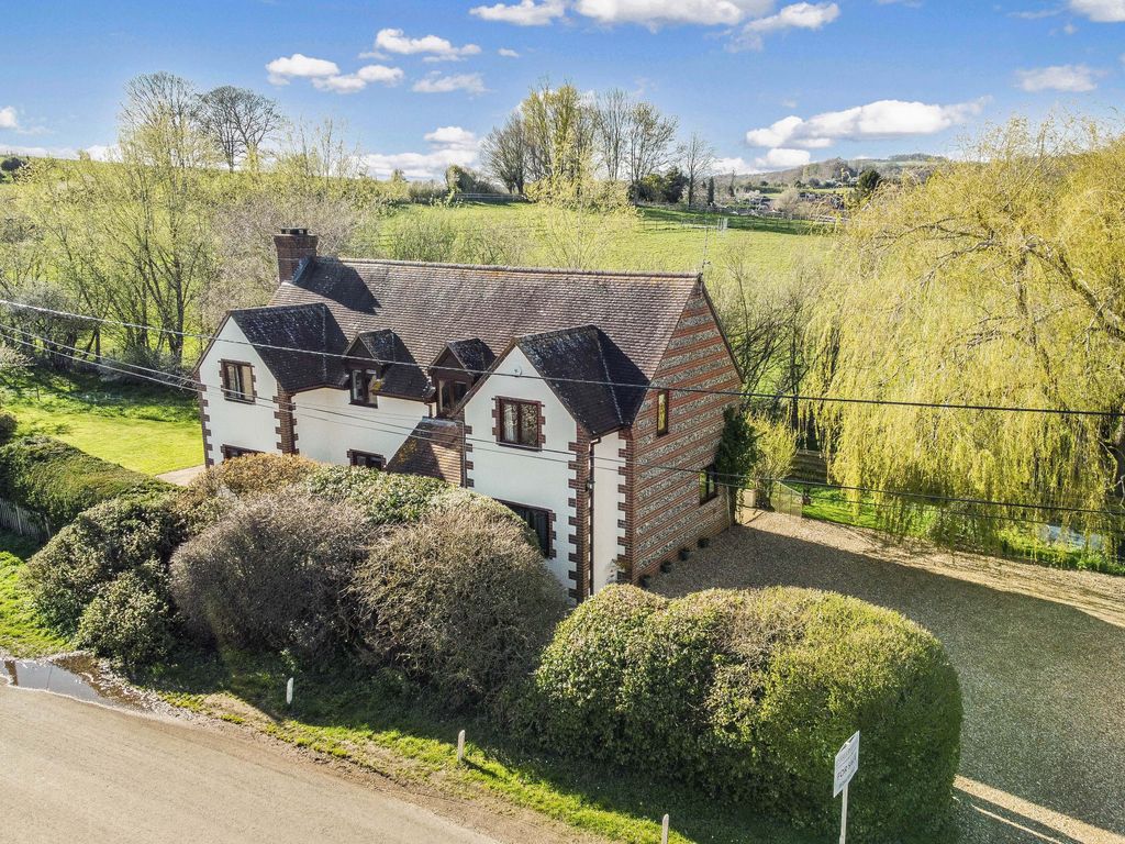 5 bed detached house for sale in Newton Tony, Salisbury, Wiltshire SP4